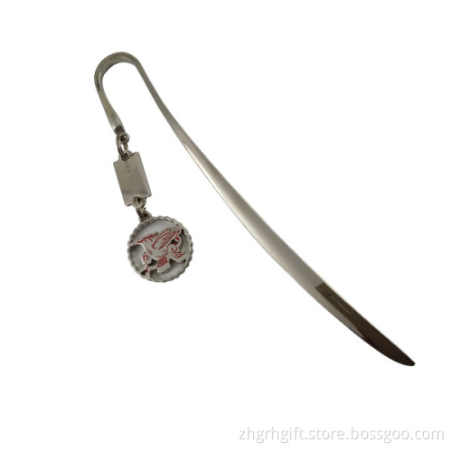Making wholesale promotional free custom bookmarks